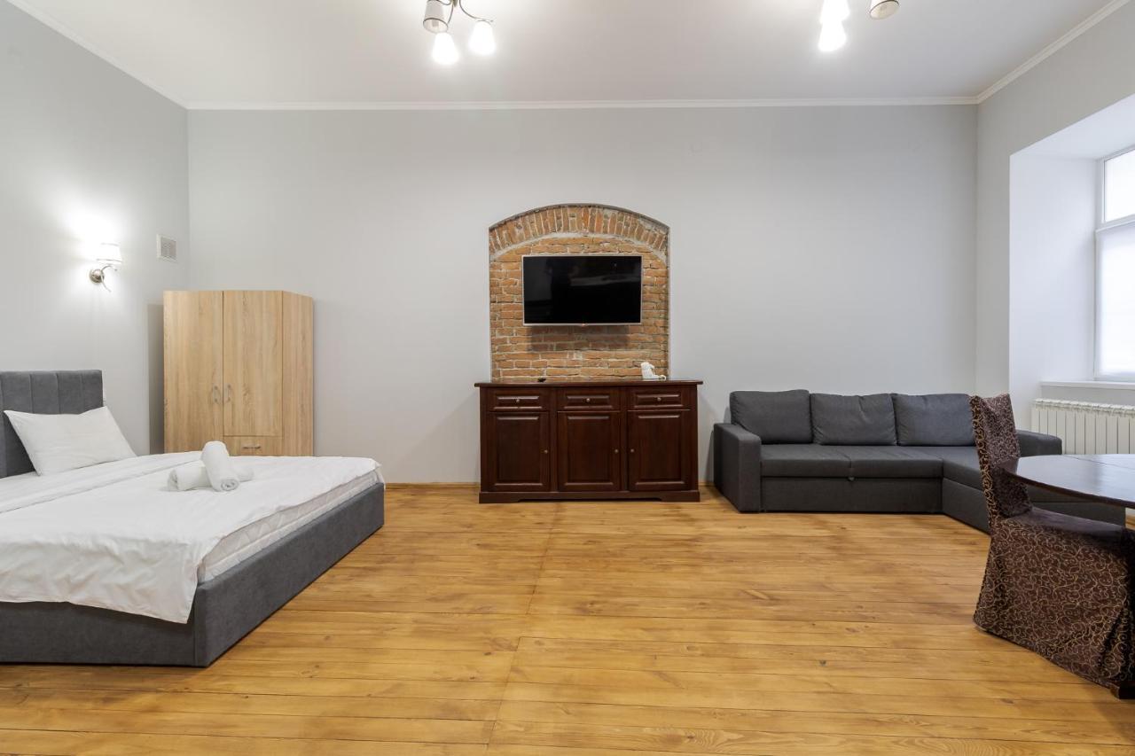 Apartment On Stavropihiiska Street 3 Lwów Zewnętrze zdjęcie