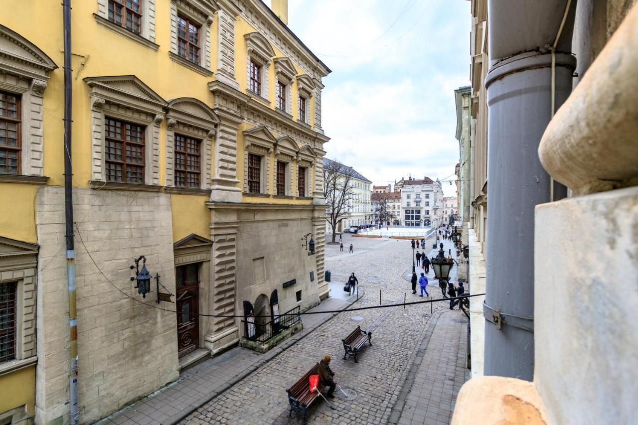 Apartment On Stavropihiiska Street 3 Lwów Zewnętrze zdjęcie